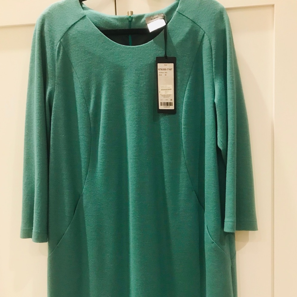 RIANI 100% Wool Dress NWT